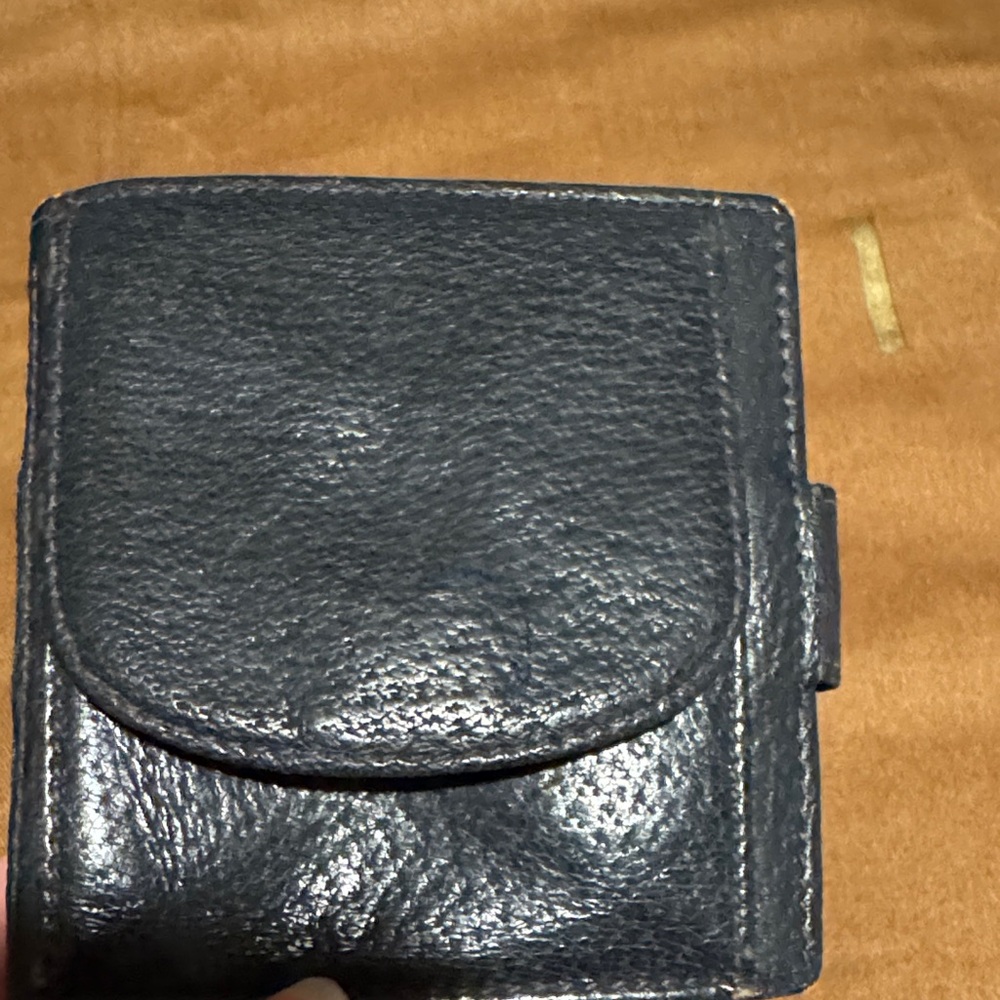 Gucci Navy Sherry Line Compact Wallet - Picture 6 of 8